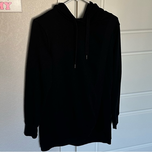 Black Hoodie - Picture 1 of 6